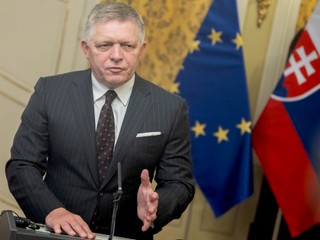 Od 4-dňového pracovného týždňa k zrušeným sviatkom: Ako sa zmenili Ficove plány s prácou
