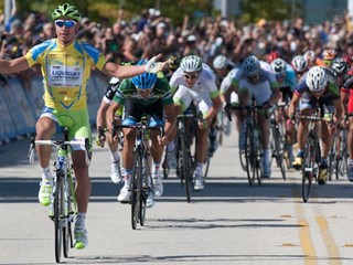 Sagan zlomil surf, tak ladí formu na Tour de France