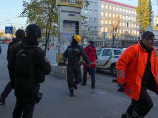 236.deň na Ukrajine: Pri ruských útokoch zomrelo sedem ľudí, vrátane tehotnej ženy
