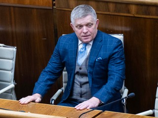 Spor o ropovod Družba: Fico hrozí zastavením elektriny pre Ukrajinu