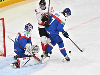 Slovenskí hokejisti obdivujú kvalitu kanadského súpera. Priznali, že kľúčové je premenenie šancí