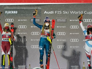 Vlhová vo Flachau štvrtá, z víťazstva sa po vyše roku tešila Shiffrinová
