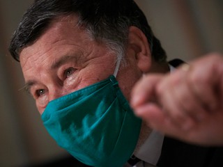 Paradox opatrení? Krčméry vysvetľuje prečo potrebujeme antigénový test do prírody