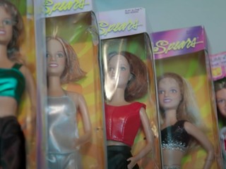 Čistá posadnutosť: Tento chlapík minul na zbierku Britney Spears viac ako 30 miliónov!