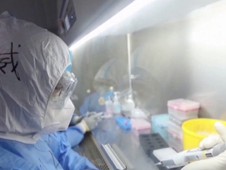 Čína sa zľakla. Opäť pribúdajú nakazení