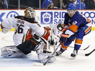 Baileyho paráda, Islanders s Halákom dosiahli prvé víťazstvo