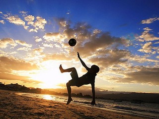 Blatter by rád videl plážový futbal na olympiáde