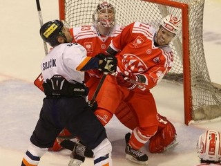Hokejový deň? Košice vyhrali v Klagenfurte, prvé víťazstvo Slovana v KHL