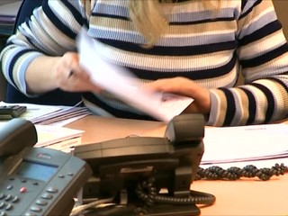 Kurzarbeit parlament schválil, nebude platiť pre štátnych zamestnancov ani pre živnostníkov