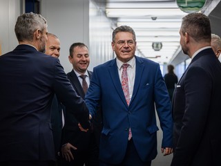 Pellegrini podporí opätovnú nomináciu Šefčoviča na eurokomisára