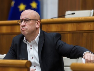 Úsek diaľnice pri Ružomberku chcú odovzdať do užívania do TOHTO termínu