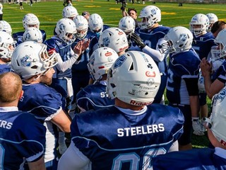 Nitra titul neobháji. O Czech Bowl zabojujú Steelers a Gladiators