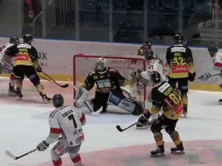 Nový rok načali prehrou v derby