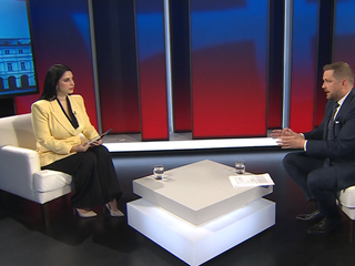 Minister Šaško bráni 350-tisíc na overovanie vakcín: Nie je to vyhadzovanie, ale zodpovednosť