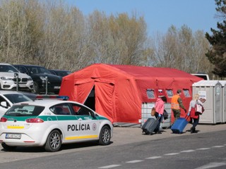 Matovič oznámil spustenie aplikácie domáca karanténa, funguje zatiaľ len pre android a na priechode Berg