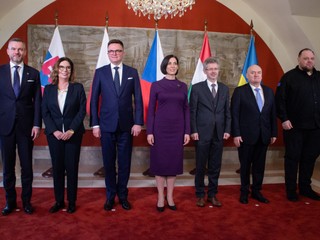 Parlamentný samit V4 v Prahe: Česko naň prizvalo aj Ukrajinu