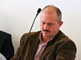 Marian Kotleba sa opäť môže stať poslancom. Odborníci volajú po zmene zákonov
