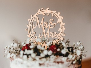 Vtipná svadobná torta je hitom internetu: Videli ste už niečo také?