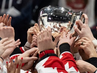 Kto sa stane majstrom sveta v hokeji 2025?
