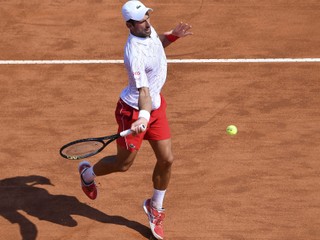 Djokovič začal púť za očistením pošramotenej povesti