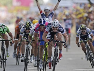 Sagan si vyšprintoval piate miesto, stále má zelený dres