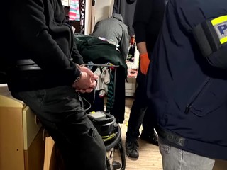 V Maďarsku odvrátili štátny prevrat. Polícia zadržala aj ostré zbrane