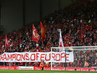 Zomrel spevák hymny Liverpoolu You’ll Never Walk Alone