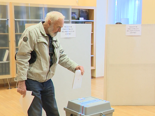 Svěrák volil budúcnosť Česka v Bratislave: Varoval pred koncom demokracie