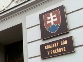 Vražda na prešovskom sídlisku: Obvinený mladý herec sa postavil pred súd