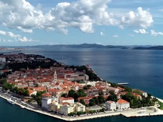 Slovenskí policajti v Chorvátsku vyriešili stovky komplikácií