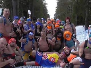 VIDEO: Siedmy "holopupkársky" pochod Tatranských otužilcov