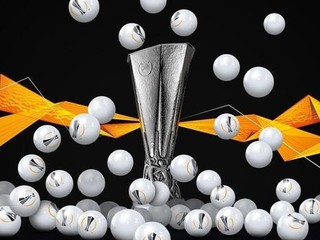 Škriniar a Škrtel spoznali súperov v osemfinále EL