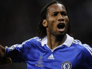 Drogbu čakalo v Číne veľkolepé privítanie