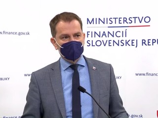 Politológ hovorí, že pravdepodobnosť dovládnutia súčasnej vlády je nízka