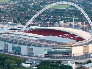 Finále na Wembley má veľký problém