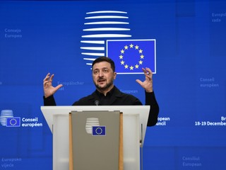 S Ruskom zatiaľ nie je zhoda o území ani dohoda na prímerí, hovorí Zelenskyj