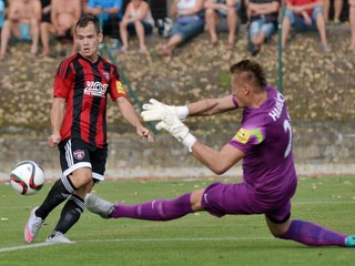 HUSTE.tv: Skalická premiéra s bláznivým polčasom