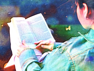 Knižné tipy. Prekvapivý Nesbo, či veršovaný román