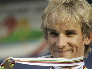 Peter Velits vyhral preteky Okolo Ománu!