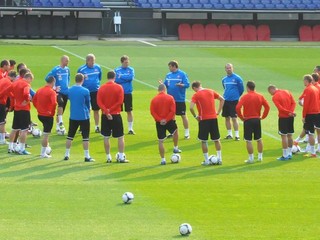 REPORTÁŽ: Slováci sú už v Holandsku, vieme zostavu