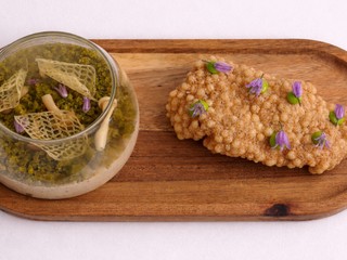 Hríbová espuma, shimeji, tapioca, pažítka