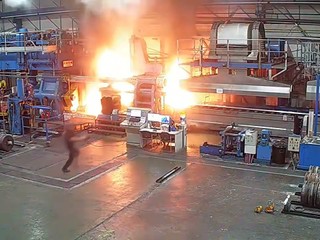 Peklo na zemi sa stalo skutočnosťou: V jednej továrni na hliník