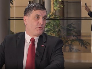 Ondruš v Európa od A po Z: "Rusi budú za rodinu a vlasť žrať trávu, ale budú za ňu bojovať."