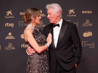 Richard Gere mal 20 rokov zákaz chodiť na Oscary. Prehovoril o svojom prešľape