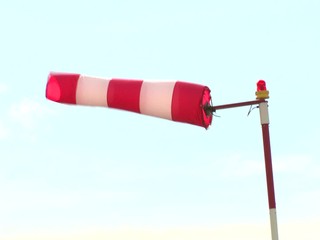 Víchricu Katrin na horách sprevádzalo sneženie. SHMÚ vydal výstrahy pred vetrom na horách