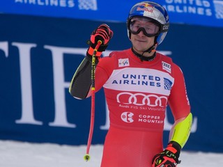 Odermatt vyhral super-G, Kilde pri návrate 24.