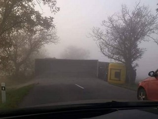 Nehoda na ceste pri Sládkovičove