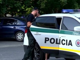 Trikrát ho obvinili z útoku na verejného činiteľa. Zaútočil opäť