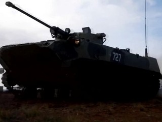 Rusko odkazuje Bidenovi, aby sa držal ďalej od rusko-ukrajinských hraníc