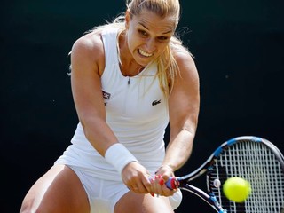 Cibulková v osemfinále, Čepelová prehrala z mečbalu